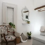 Cocoshome * Naxos City